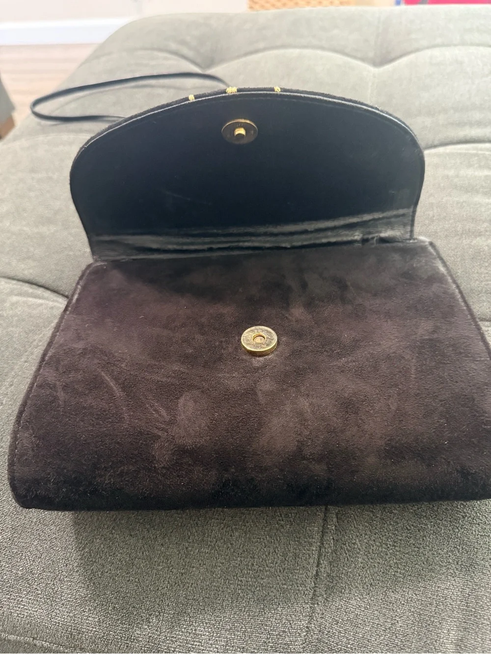 VTG. JRenee Blk suede w/ whimsical gold embroidery and cabochon jewels